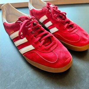 Adidas Gazelle, RED , Men’s size 10.5